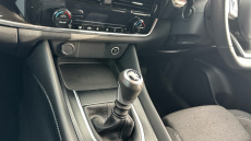 Nissan Qashqai 1.3 DiG-T MH N-Connecta 5dr Petrol Hatchback